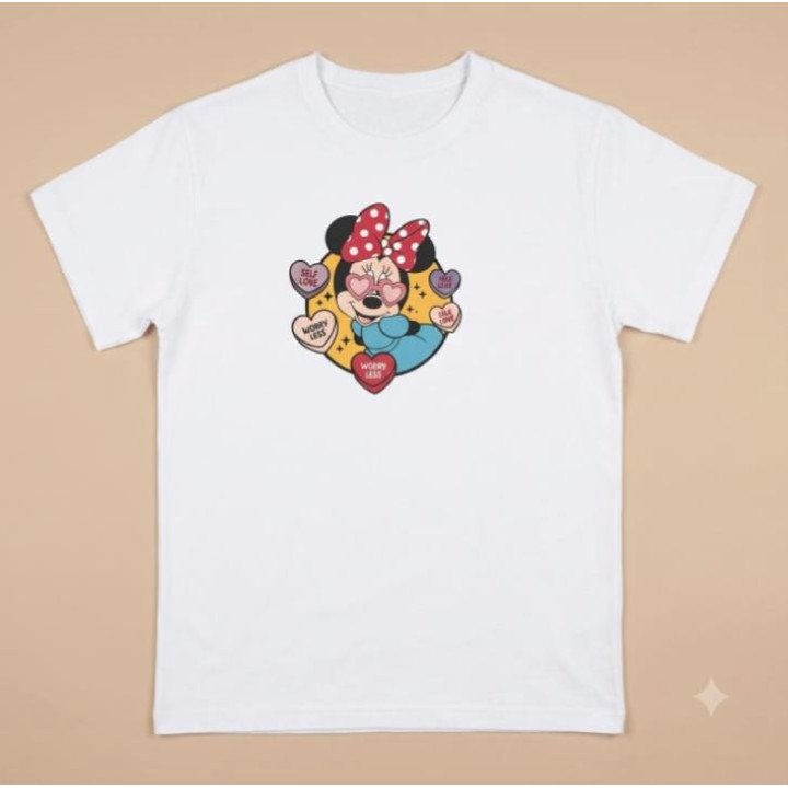Remera Blanca Estampa Minnie Mouse Corazones Algodón