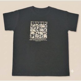 Remera Negra Estampa Mateo 6:33 But Seek First His Kingdom