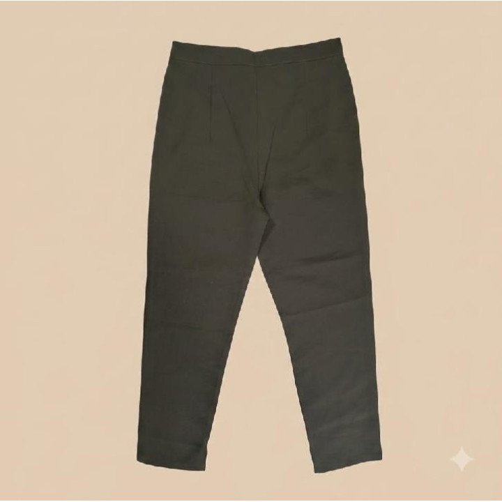 Pantalón Gabardina Recto Verde Militar | Moda Casual Urbana